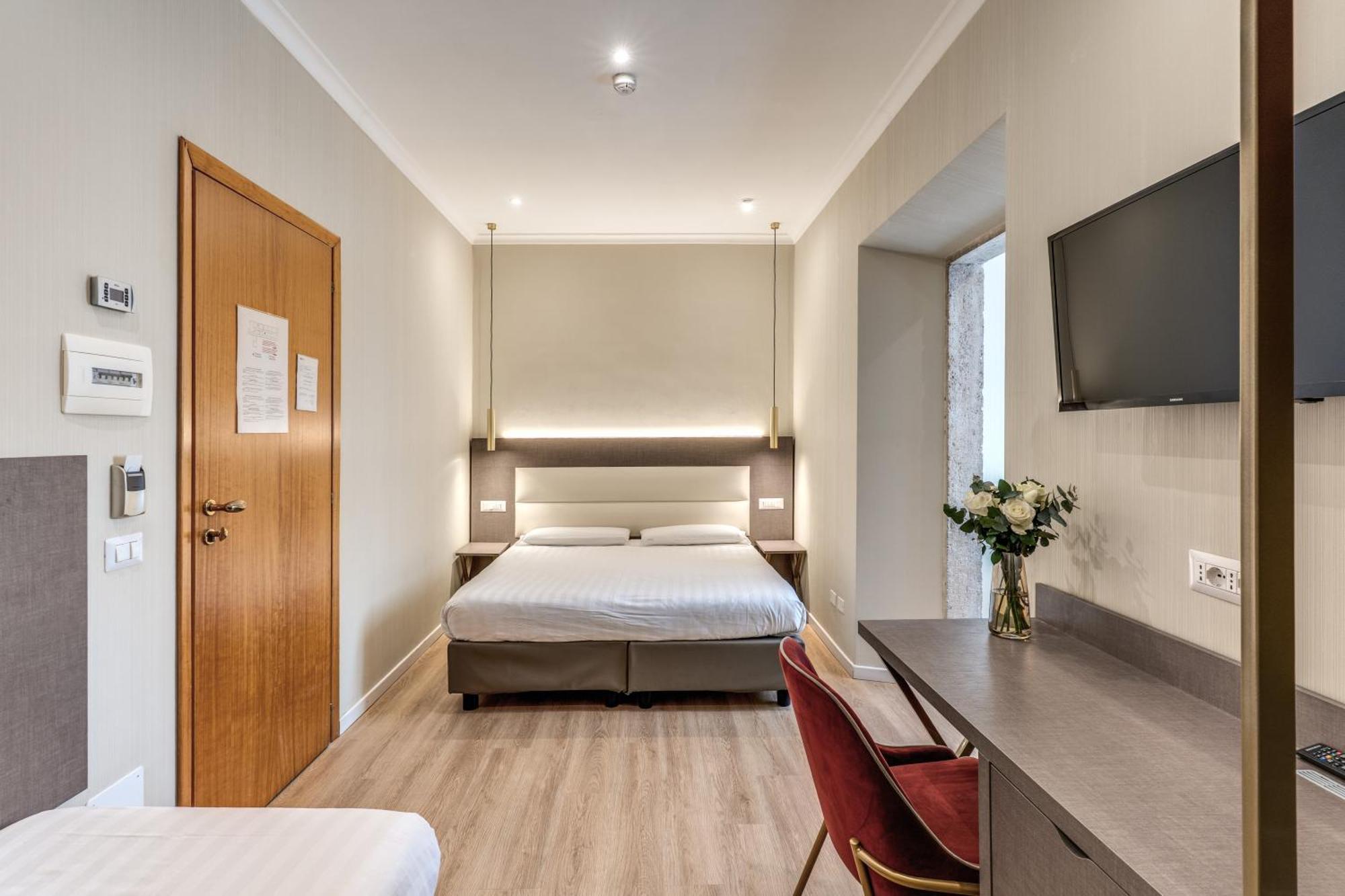 Flower Garden Hotel, Rome